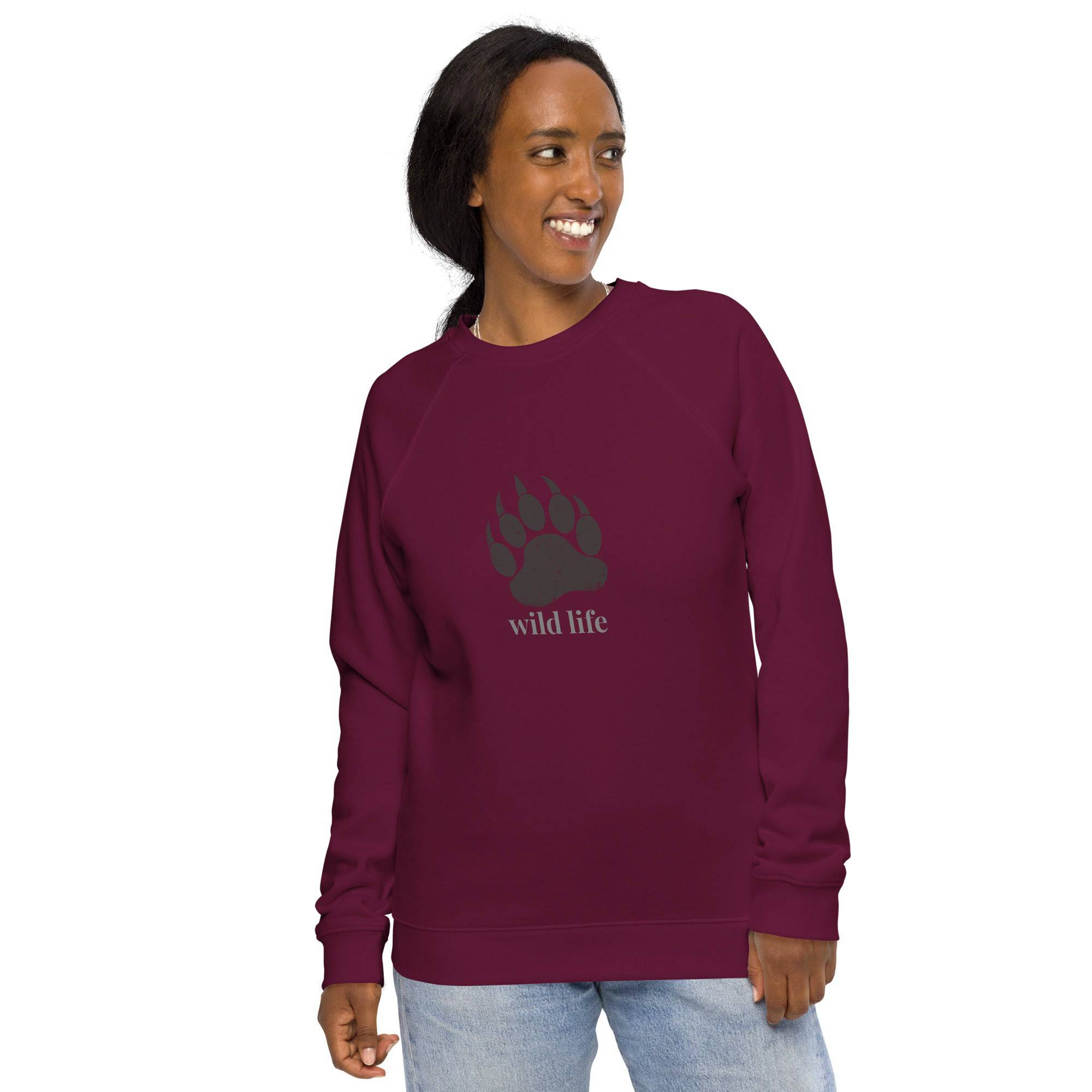 Unisex organic sweatshirt/Bear-Paw-Wild-Life